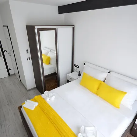 Pm Company Motel